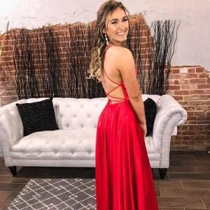 Meet your Posher, Kaitlyn